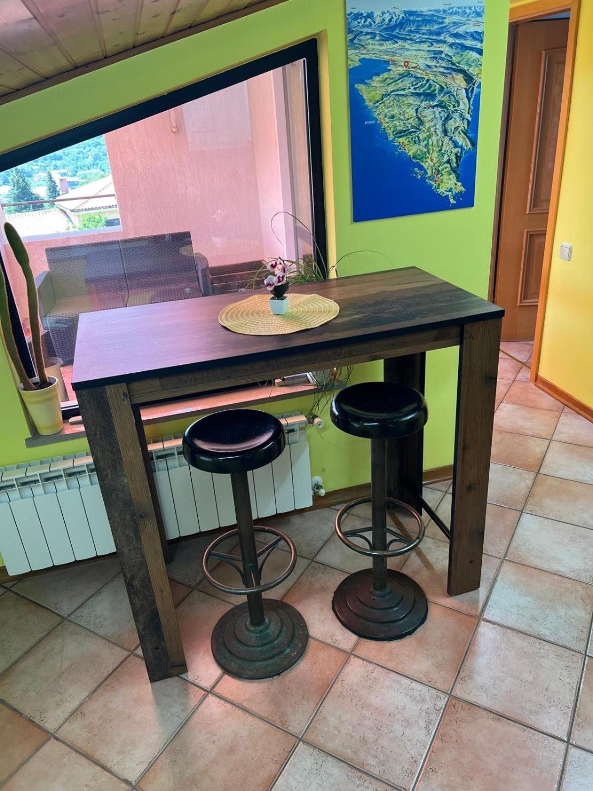 Apartma Mimi Dekani Exterior foto